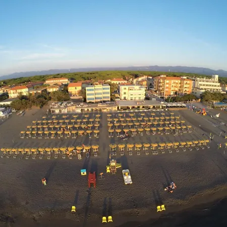 Rubino A 150m Dal Mare Con Posto Auto Apartment Marina di Castagneto Carducci