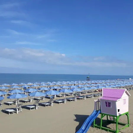 Apartment Rubino A 150m Dal Mare Con Posto Auto