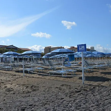 Apartment Rubino A 150m Dal Mare Con Posto Auto *
